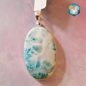 Larimar Hanger